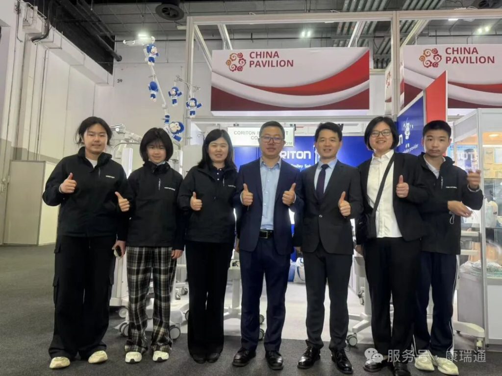 On New Year's Day, CORITON wishes New Year's greetings to customers around the world in Dubai! A sneak peek of #ArabHealth show highlights! - CORITON